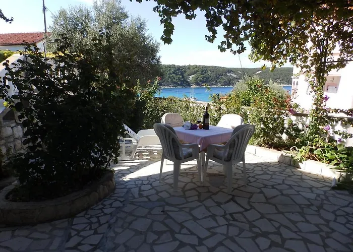 Apartment 12273c Kampor