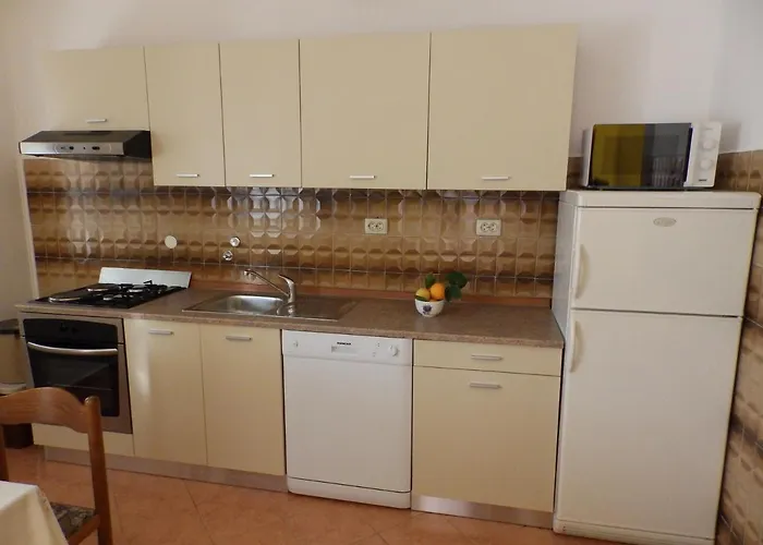 Appartement Kampor 12273c
